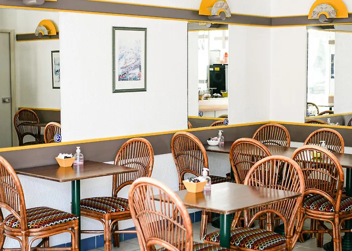 HOTEL LES GENS DE MER EGG HOTEL Dieppe